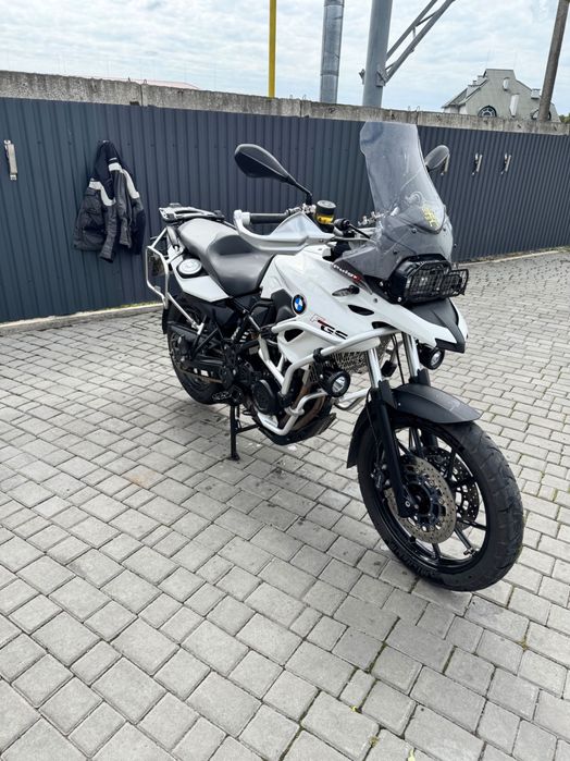 Мотоцикл bmw 700gs