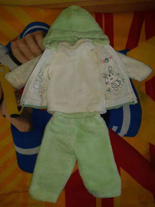 Komplet 3- częściowy rozm. 68 NOWY