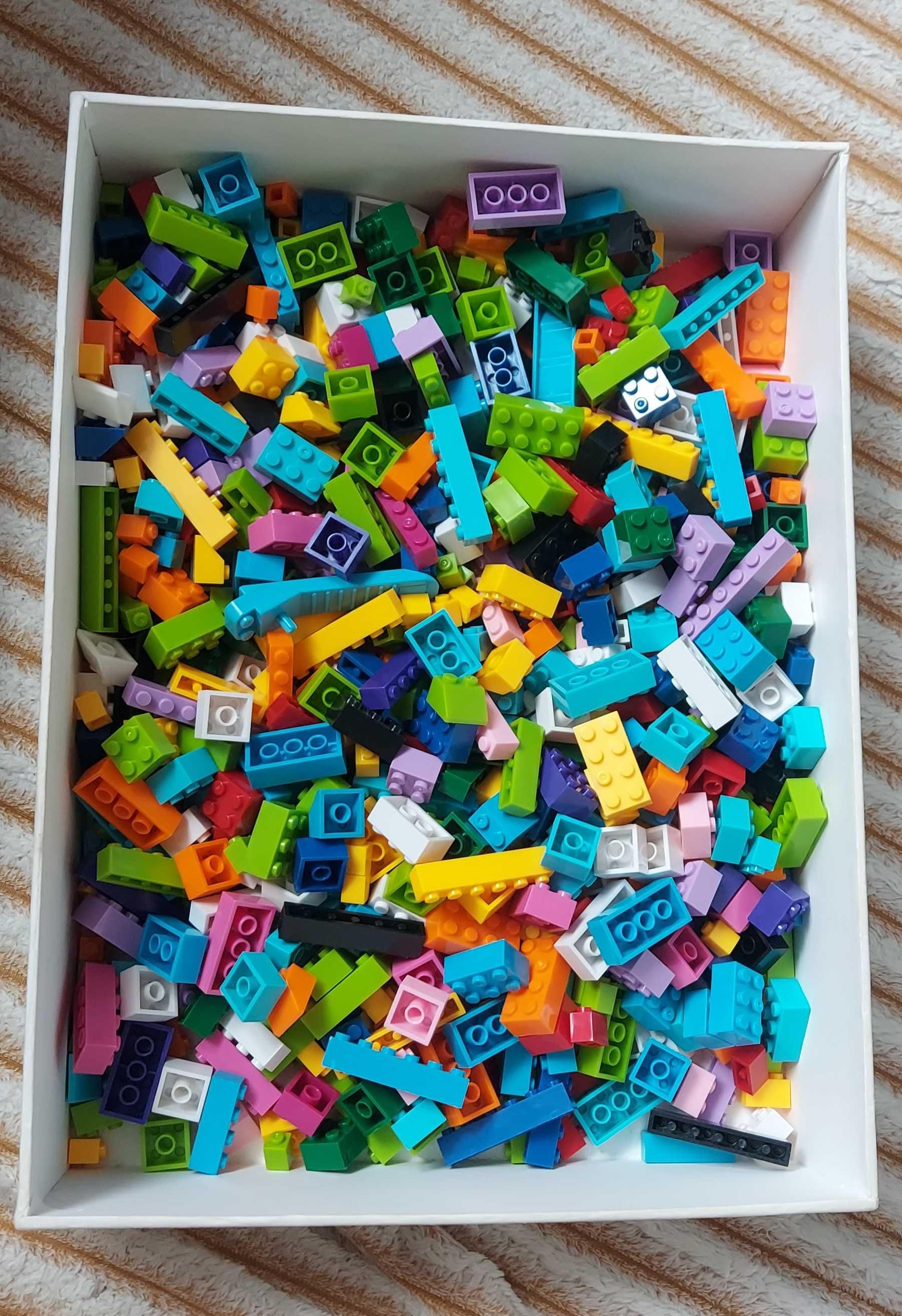 Lego klocki 830 elementów