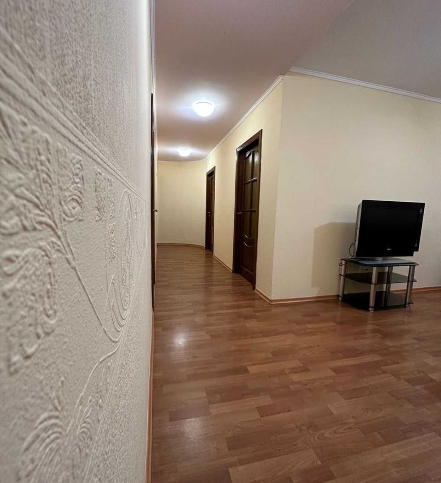 Сдам в аренду 3-к квартиру (85м2) в начале пр. Слобожанский