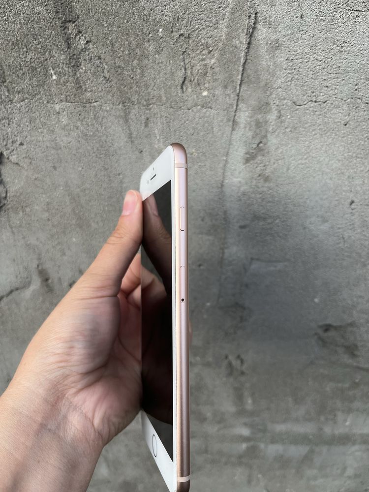 iPhone 8 plus 64gb