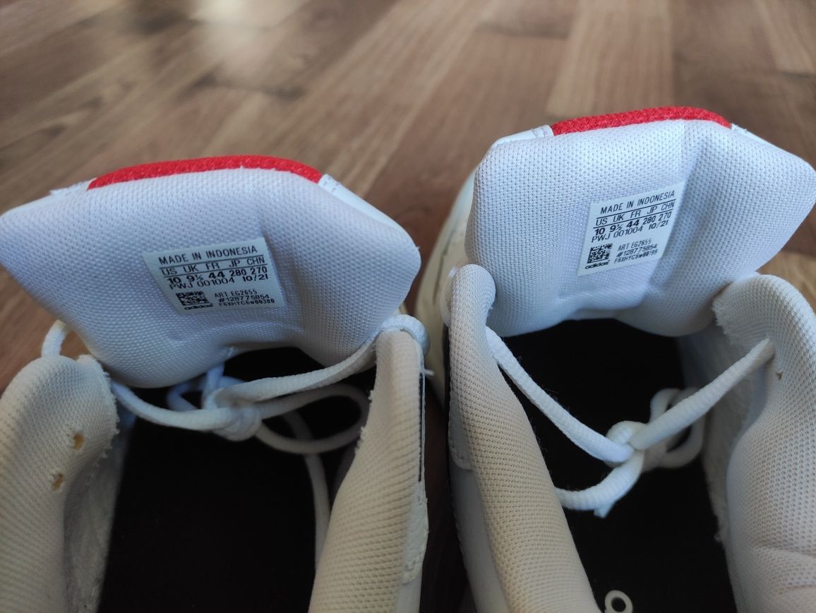 Кросівки Adidas STRUTTER - EG2655 - 28 см.