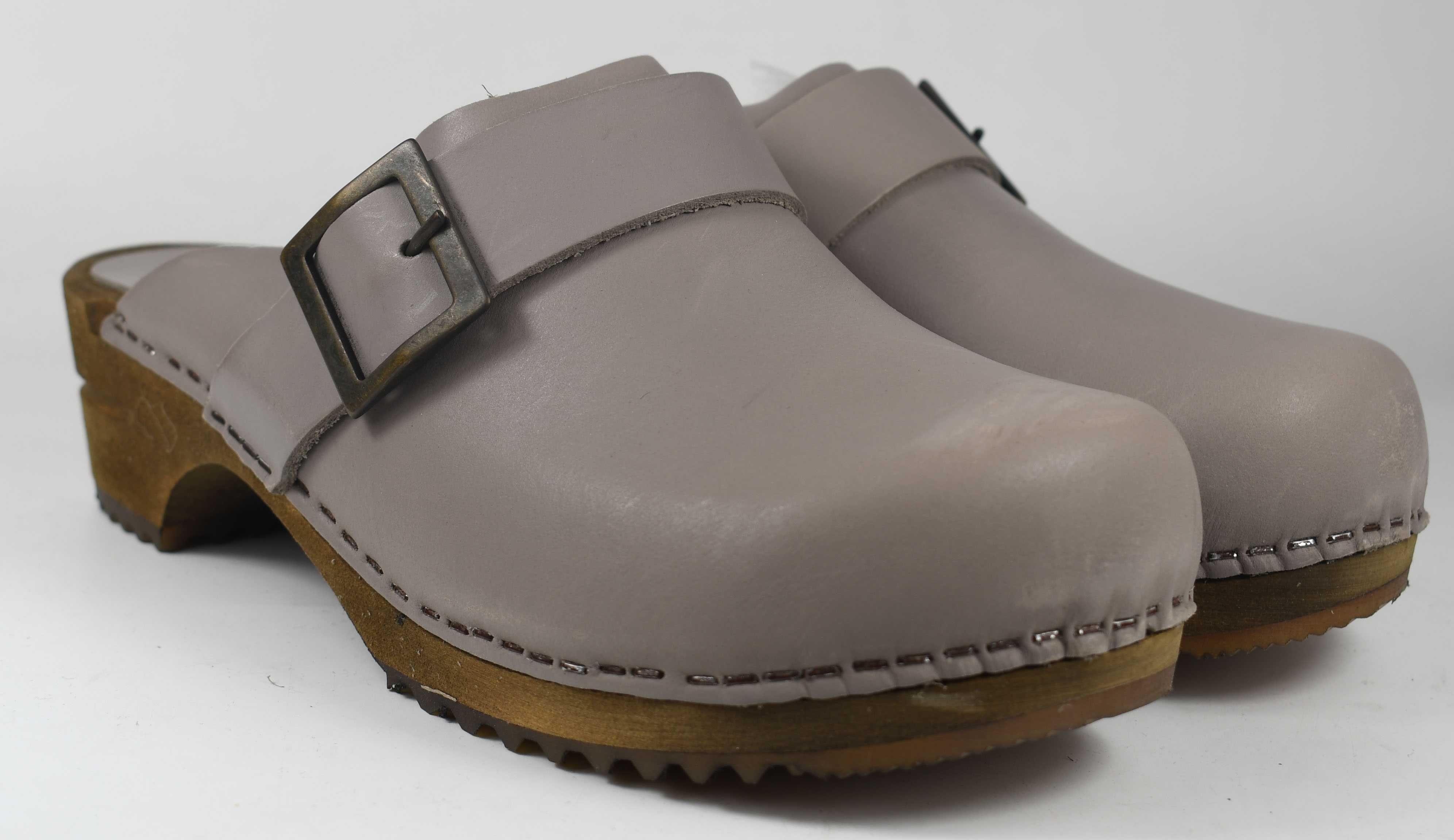 Nowe Drewniaki Sanita roz. 39