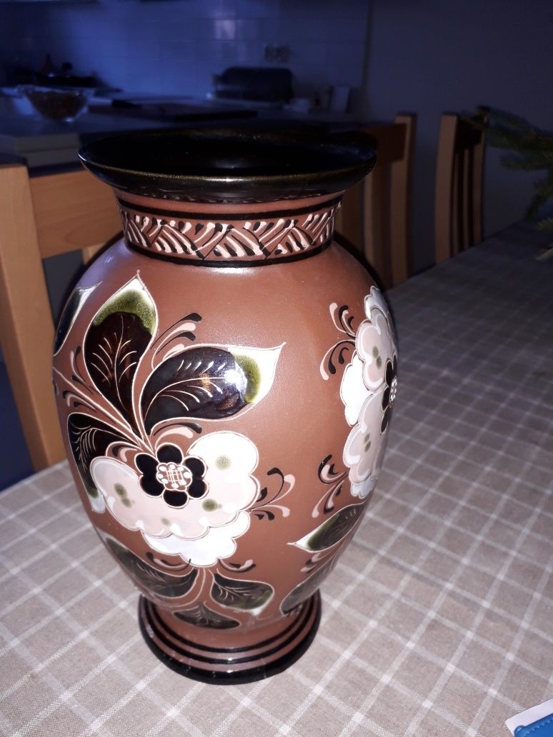 Piękna , duża  waza z Chorwacji.