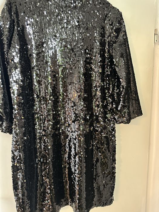 Czarna świecąca błyszcząca sukienka w cekiny Esmera L 40