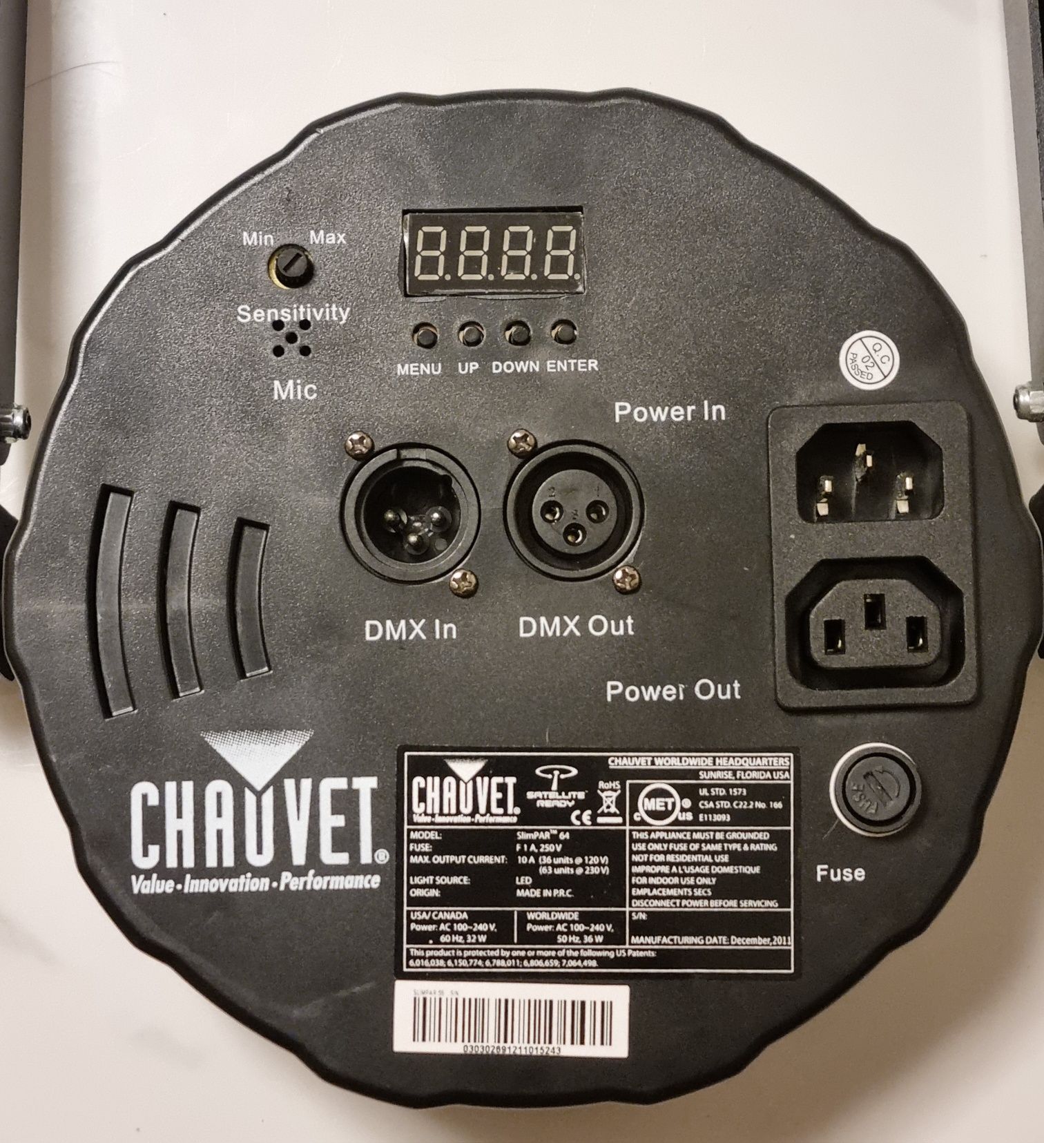 Chauvet Obey 10 DMX-512 + Chauvet SlimPAR 56 + Cables