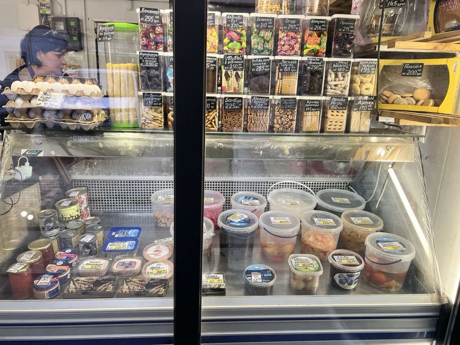 Продуктовий кіоск