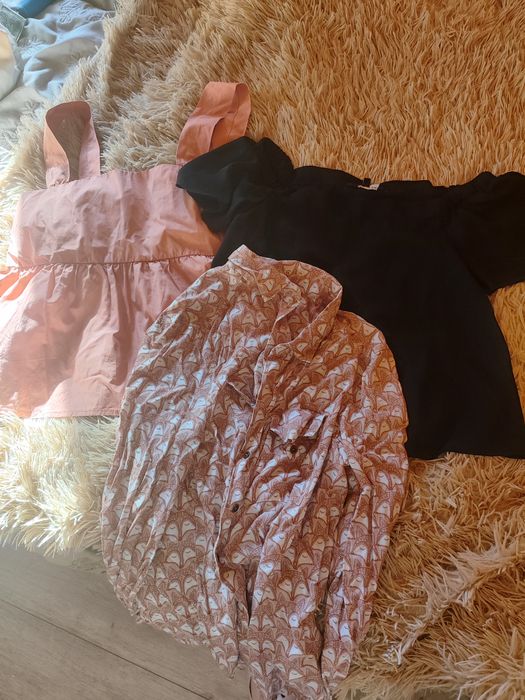 Отдам даром женские вещи С-М