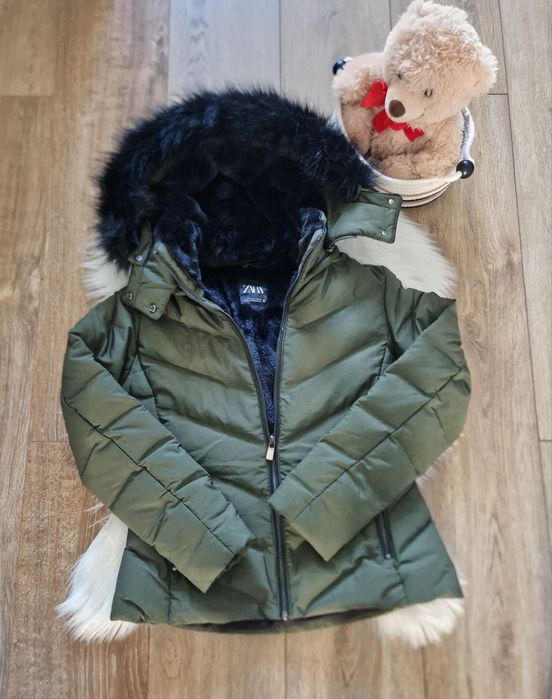 Taliowana kurtka damska zimowa  Zara kaczy puch plus pierze r M-L
