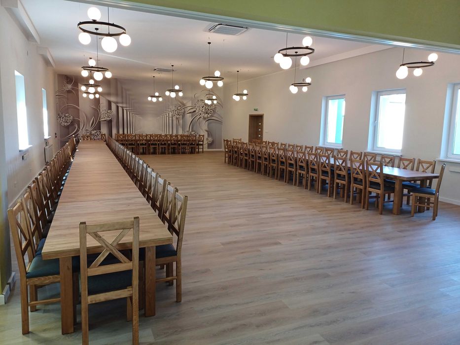 Krzesla drewniane do restauracji baru świetlicy wiejskiej sale nowe