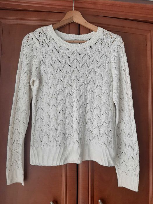 Seterek na wiosnę lato jesień biały mleczno biały ażurowy