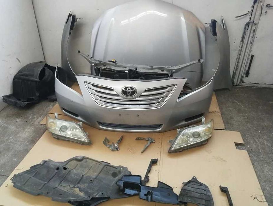 TOYOTA CAMRY  XV40 XV50 XV70 ТОЙОТА КЕМРИ бампер передний, разборка