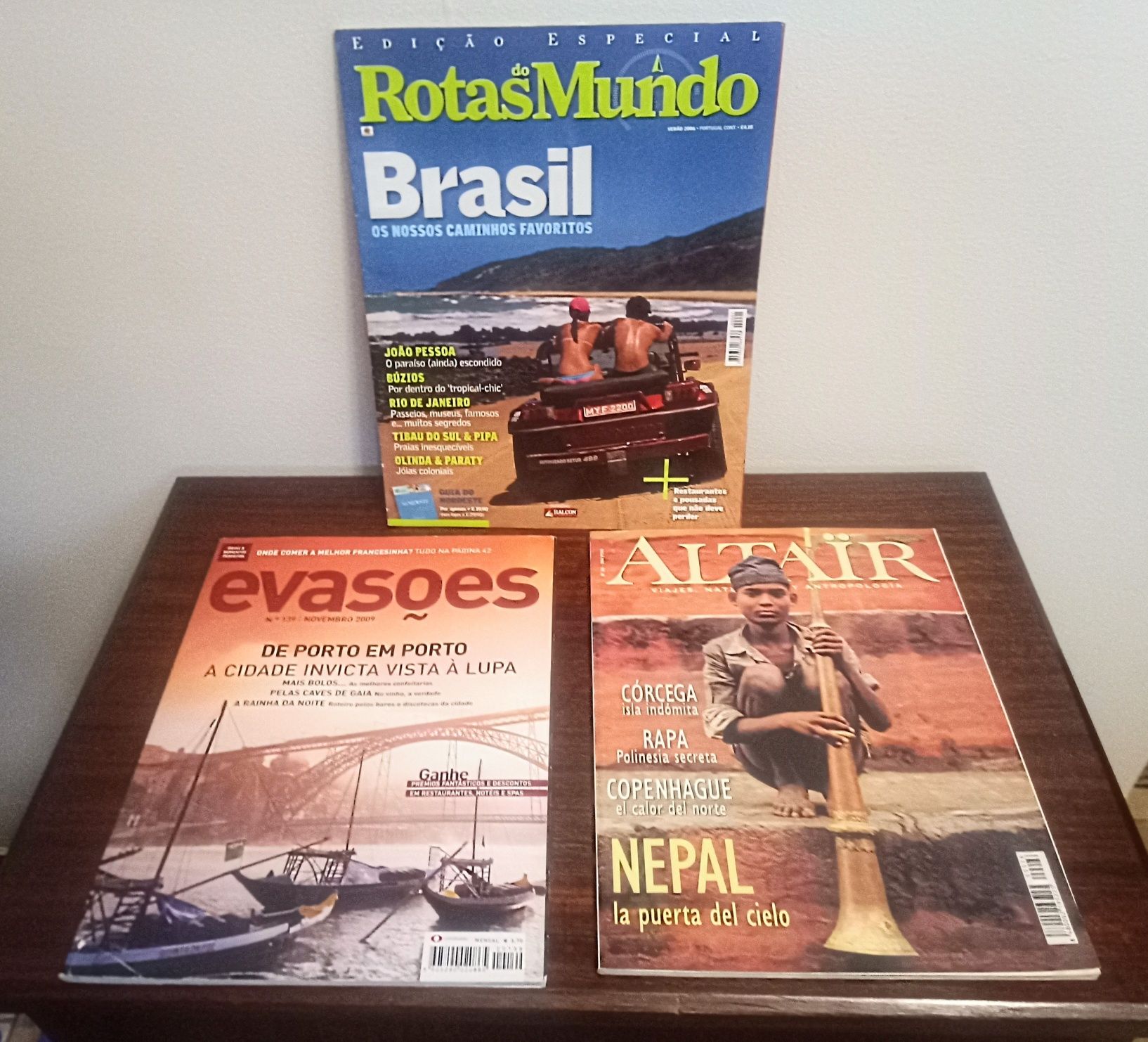 Revistas de viagens diversas