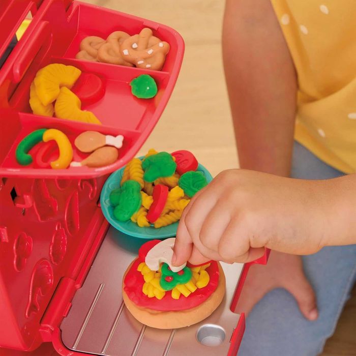 Play-doh zestaw ze skuterem ciastolina dostawca pizzy NOWY