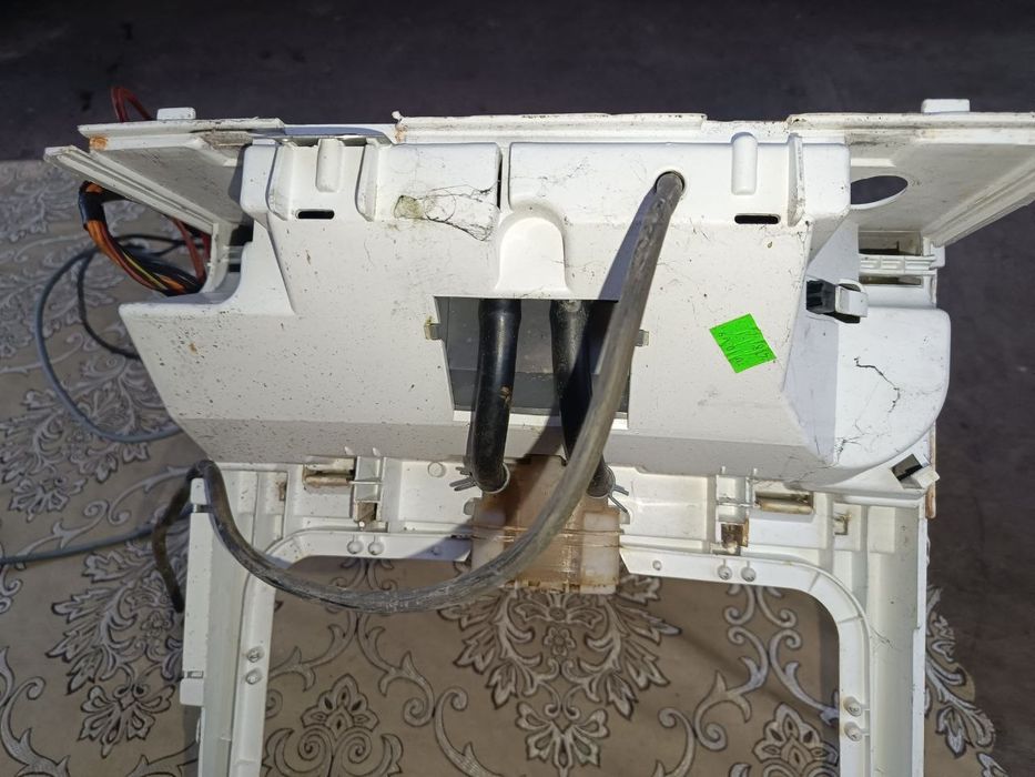 Запчастини до пральної машини Whirlpool