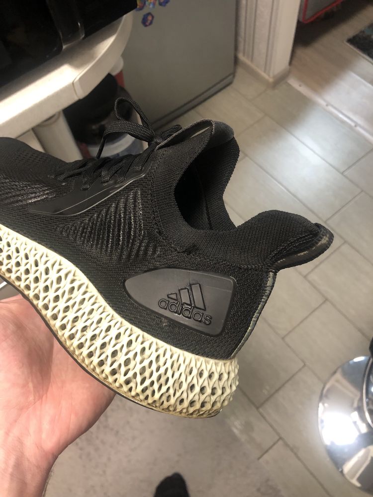 Кросівки adidas ALPHA EDGE 4D  кроссовки adidas