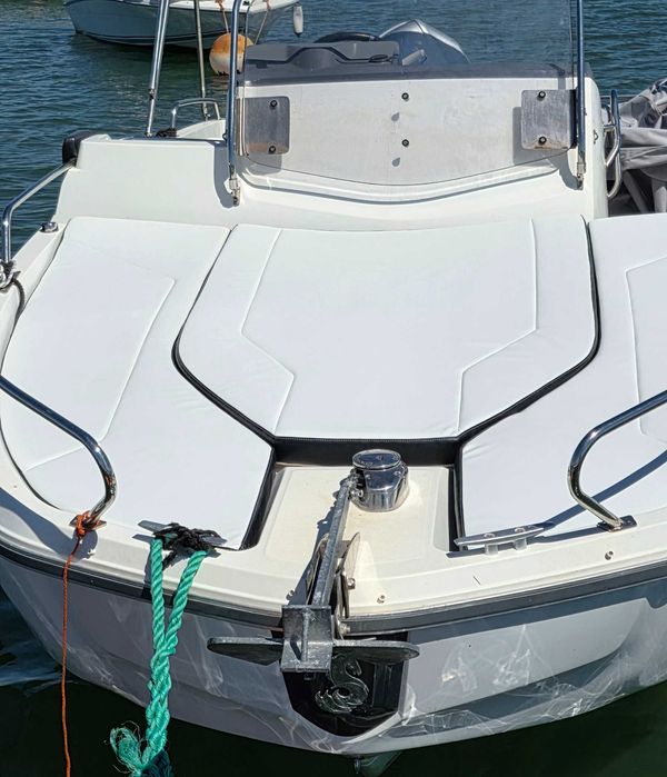 Beneteau 6.6 Barco de Recreio
