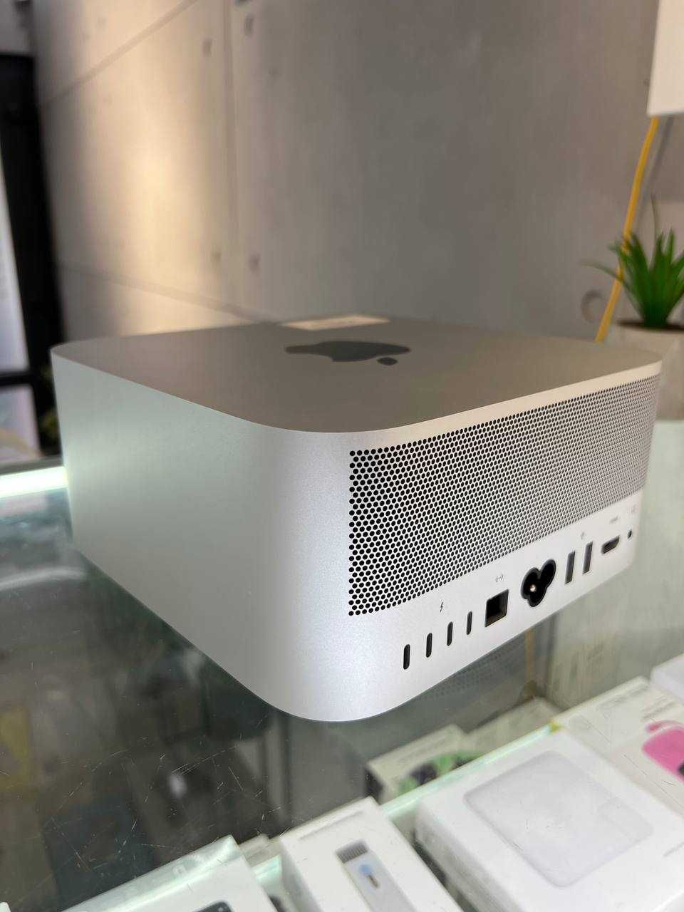 Apple Mac Studio M1 Max 32/512Gb