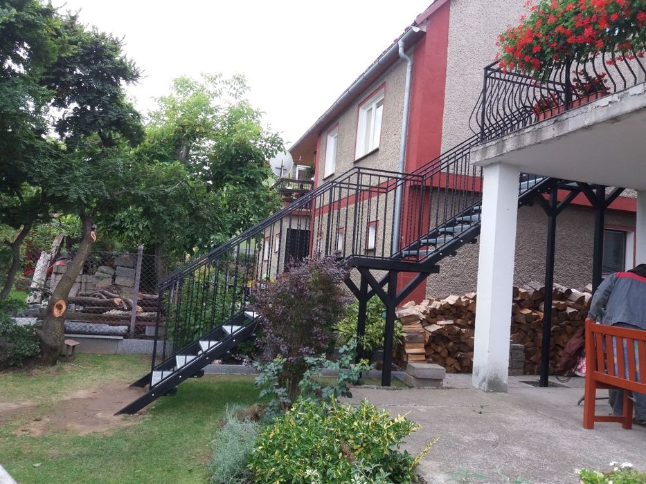 Schody / Balustrady / Tarasy/ Bramy / Ogrodzenia / Konstrukcje sta