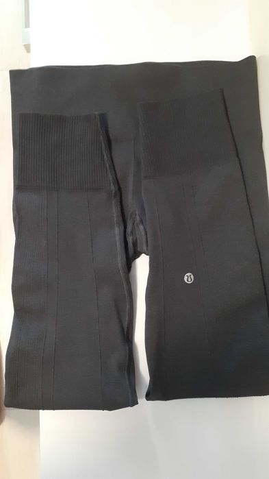 Легінси Lululemon темно-антрацитового кольора