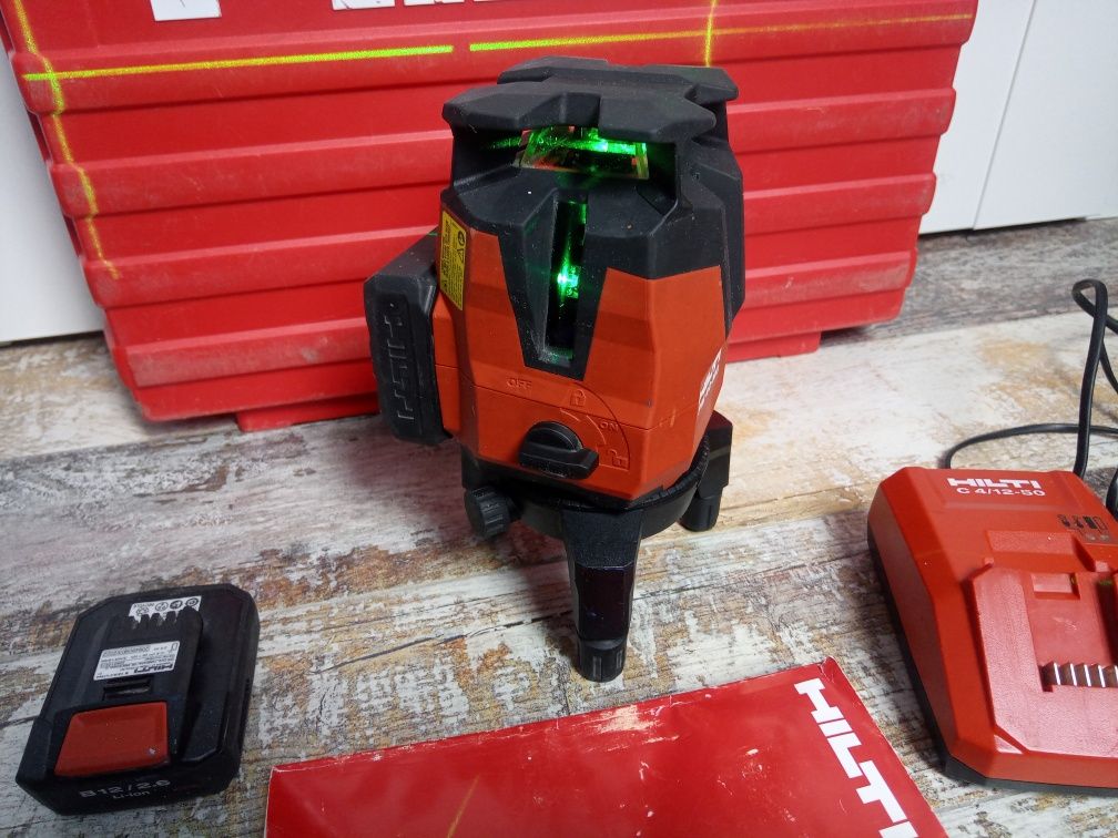 Hilti Pm 40 -MG Laser niwelator wieloliniowy 3x360st. Etui zestaw