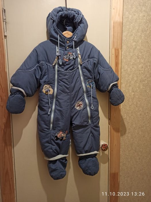 Зимовий комбінезон дуже теплий