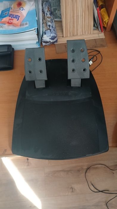 Продам ігровий руль