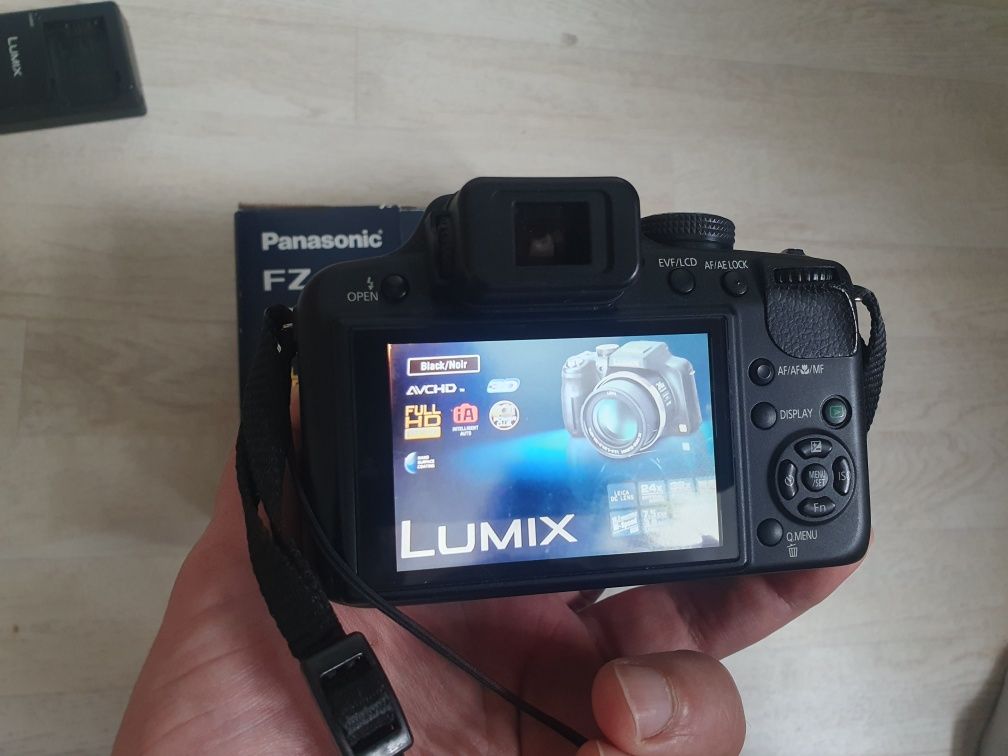 Цифрова фотокамера Panasonic FZ48