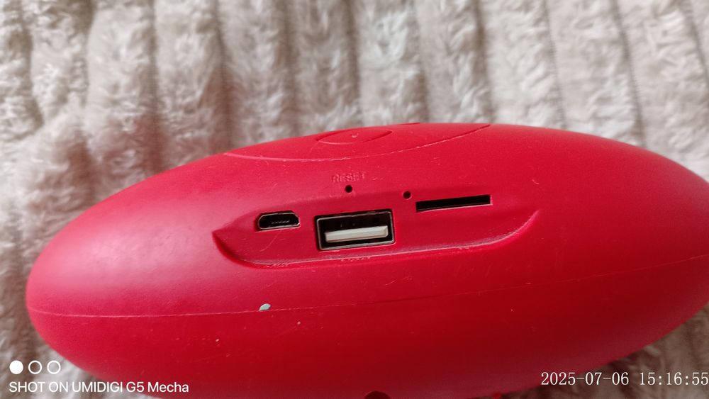 Портативна Блютуз колонка