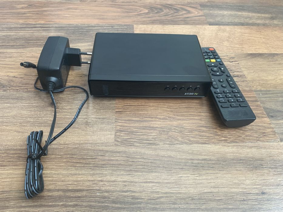 Цифровий супутниковий HD-приймач Xtra TV STB v1
