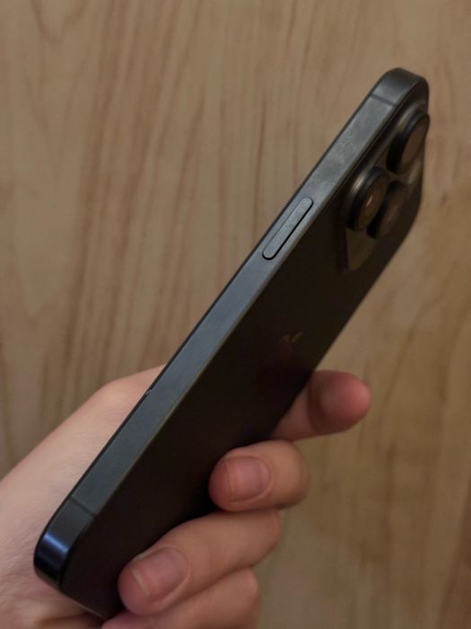 Iphone 15 Pro Black Titanium 128 gb