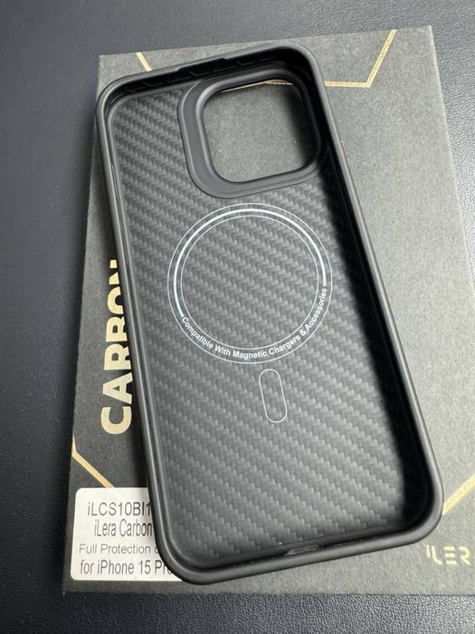 Продам чехол ilera Carbon iphone 15 pro max/ айфон 15 про макс карбон