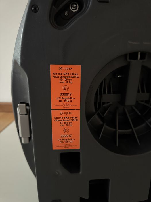 Fotelik z bazą Cybex Sirona SX-2 i-Size 0-18kg