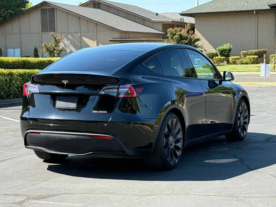 Tesla Model Y Performance      2020