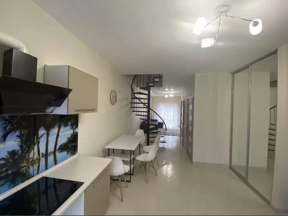 Оренда таунхауса 110м2 від власника м. Осокорках-1 км.