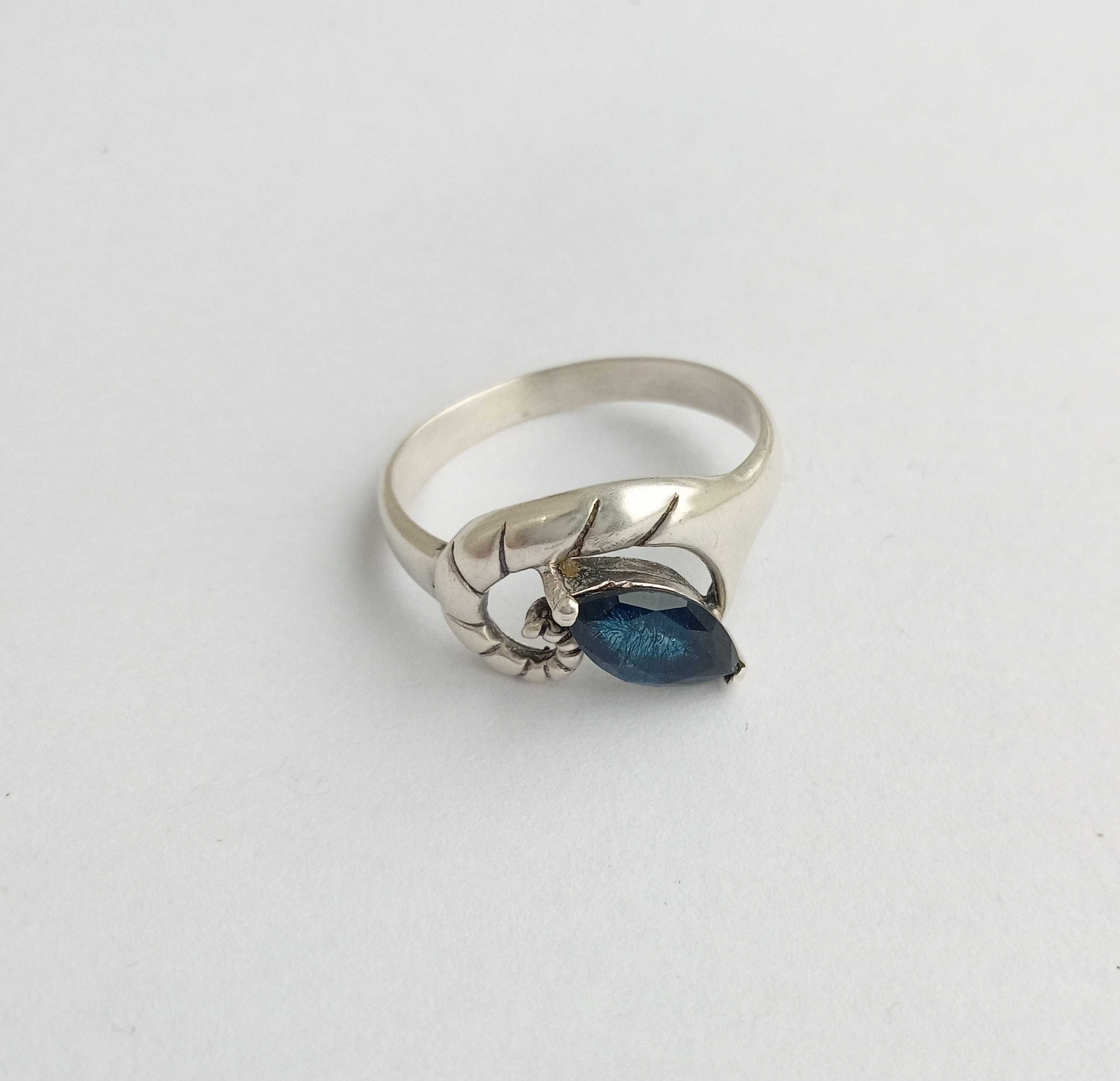 Кольцо перстень серебро 925 проба синий натуральный камень винтаж