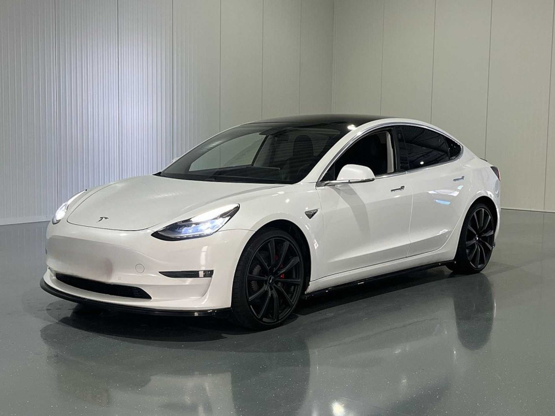 Model 3 Performance 2019
