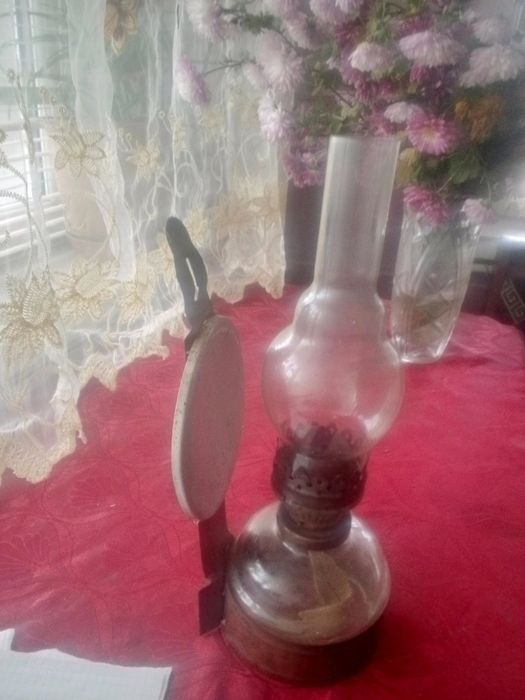 Лампа керосиновая