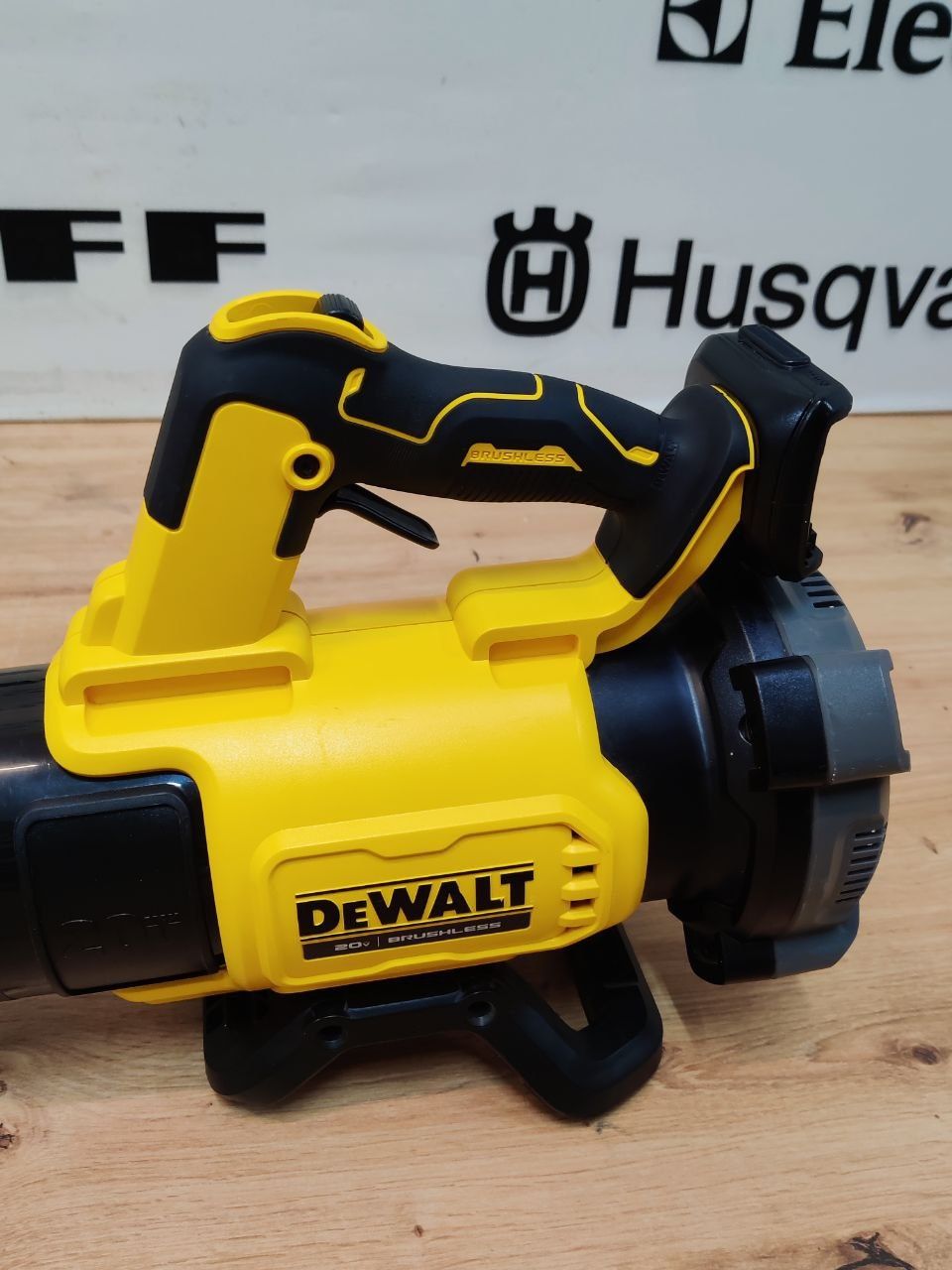 Blower DeWalt™ DCBL722. Повітродувка, воздуходуйка. Дуйка повітряна.