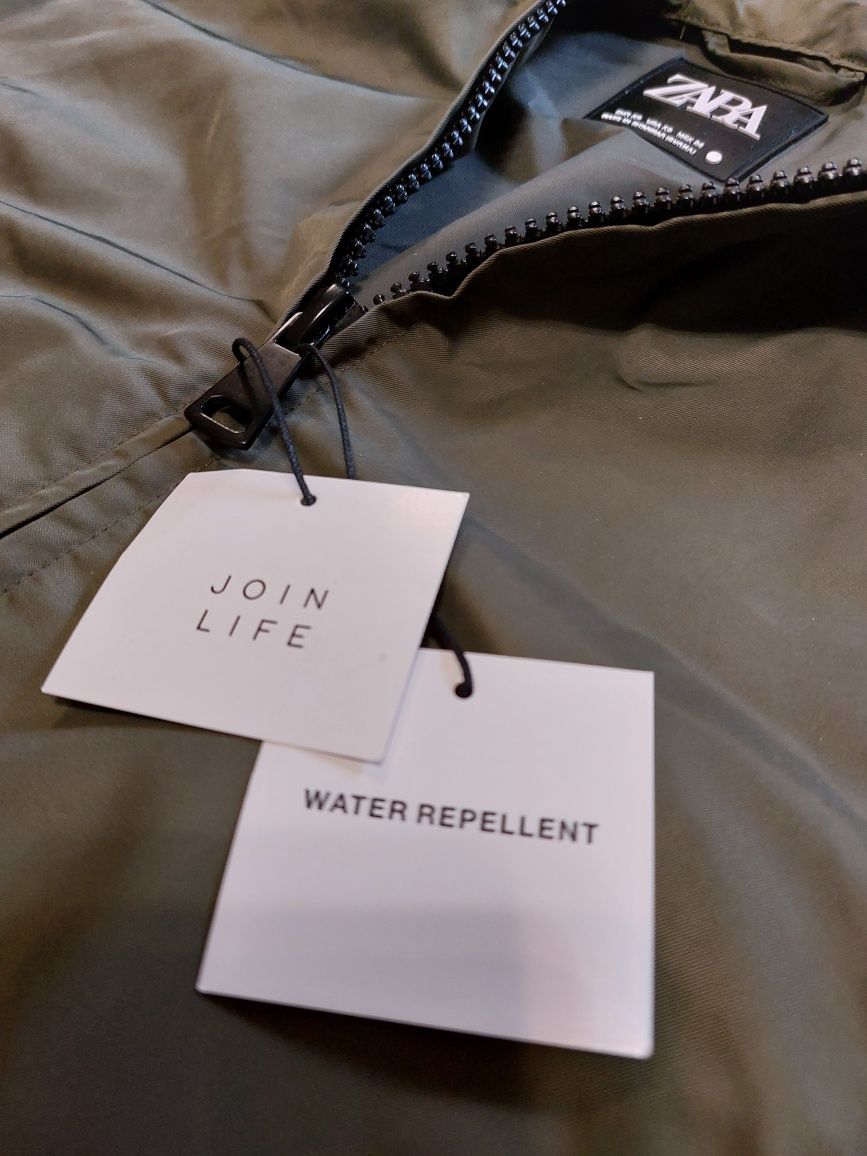 Курточка Zara водоотталкивающая новая