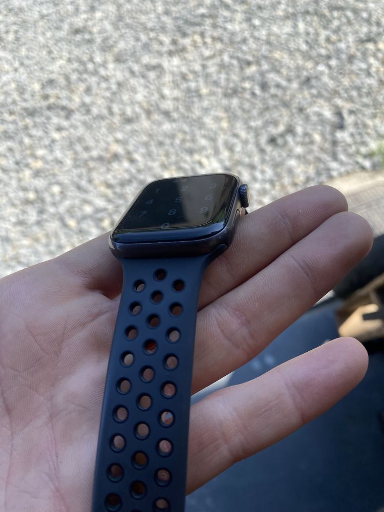 Apple Watch 5 44mm