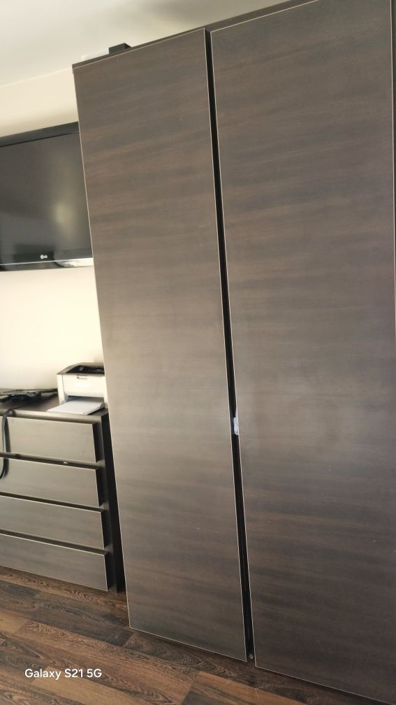 Meble Black Red White-Szafa plus Komoda
