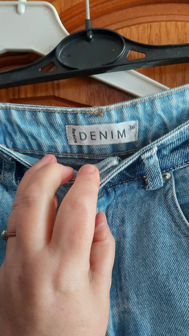 Spodnie jeansowe damskie Denim 36.