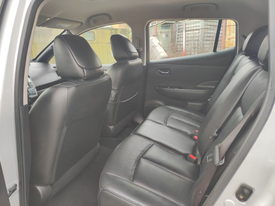 Nissan Leaf Ніссан Ліф