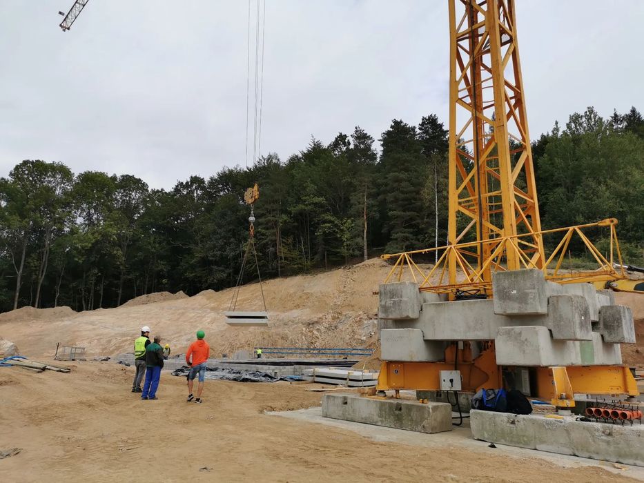 Potain MC 85B  Żuraw, dźwig budowlany wieżowy górno obrotowy Potain MC 85B, 2004 rok