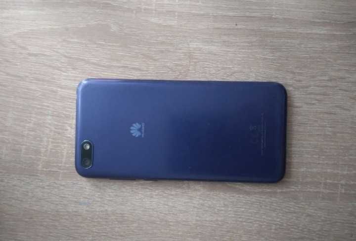 Smartfon Huaawei y5 zadbbany
