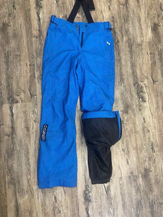 Лижний костюм.