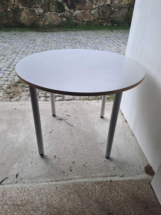 Mesa secretaria redonda