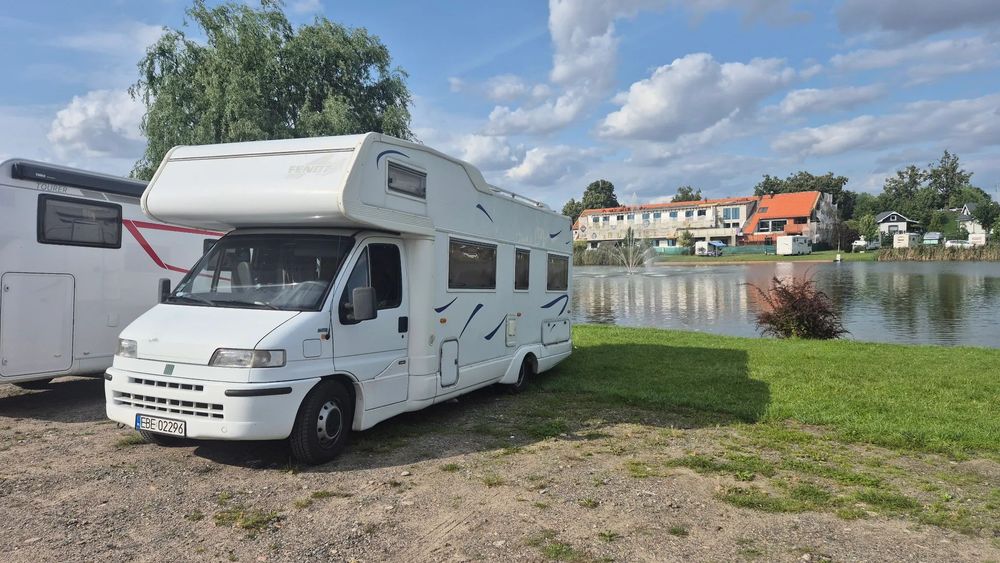 Fiat Ducato fendt  Fiat fendt 6 osob max 2,5td