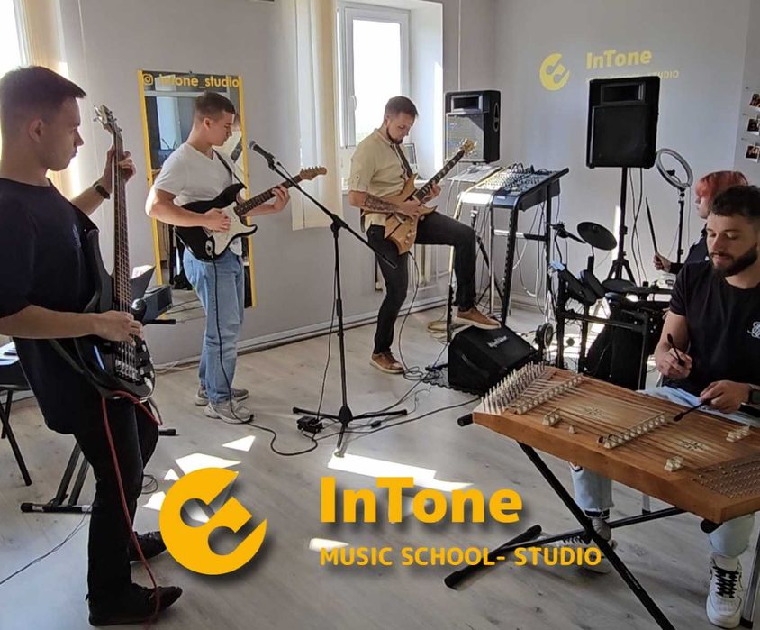 Сучасна Музична школа в Чернівцях! Уроки музики, які ти точно полюбиш!
